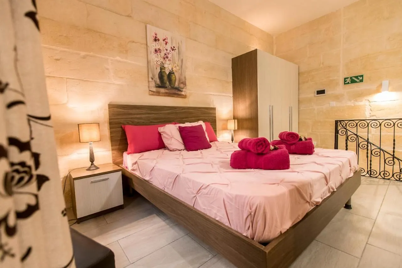 Gb Suites - Triplex Apartment Valletta Malta