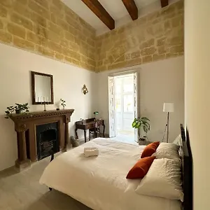 L'artist Casa Micallef Hostel Βαλέτα
